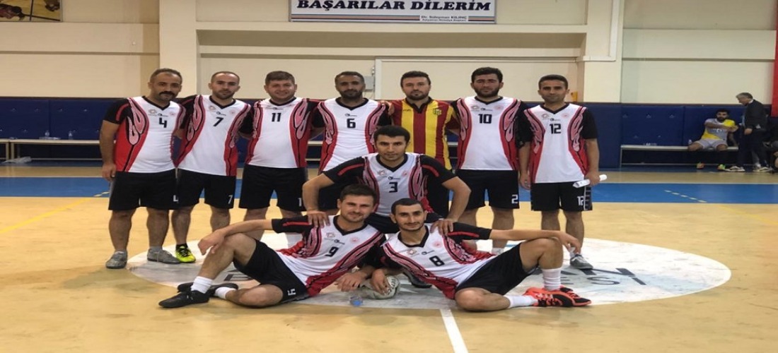 Kahta Futsal Takımı İl Birincisi Oldu